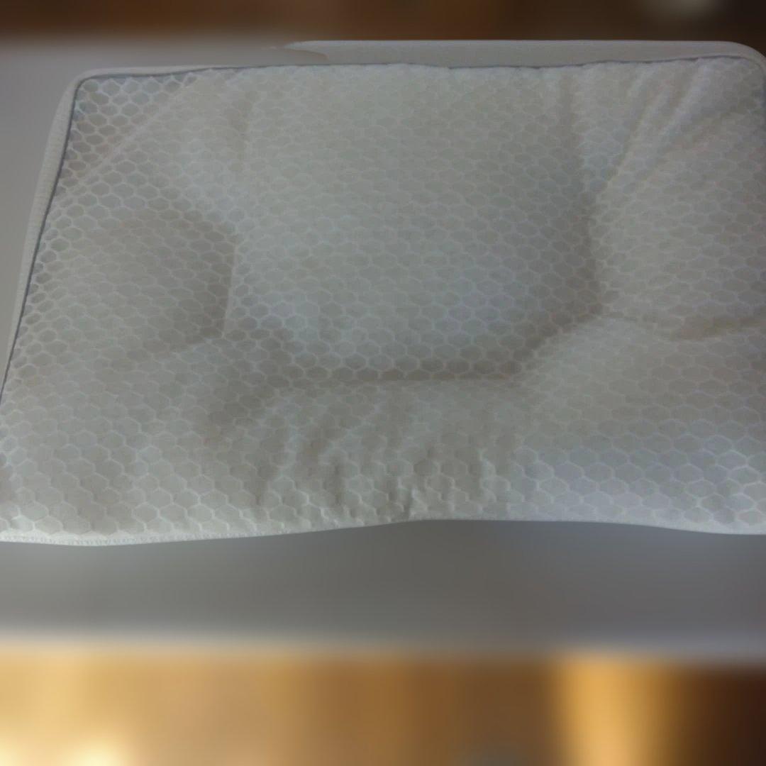 ✨美品✨Esmeralda エスメラルダ　呼吸するわたしの枕女性用┼枕カバー┼袋