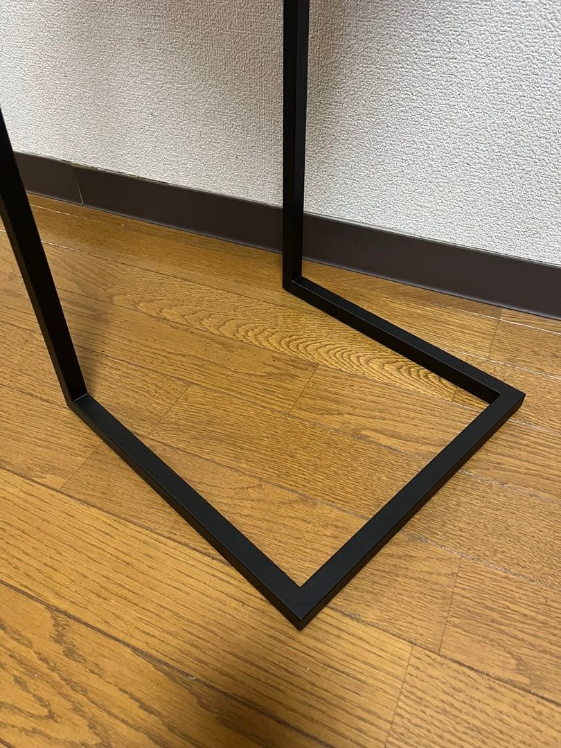 Hir　コの字型サイドテーブル　高さ83cm