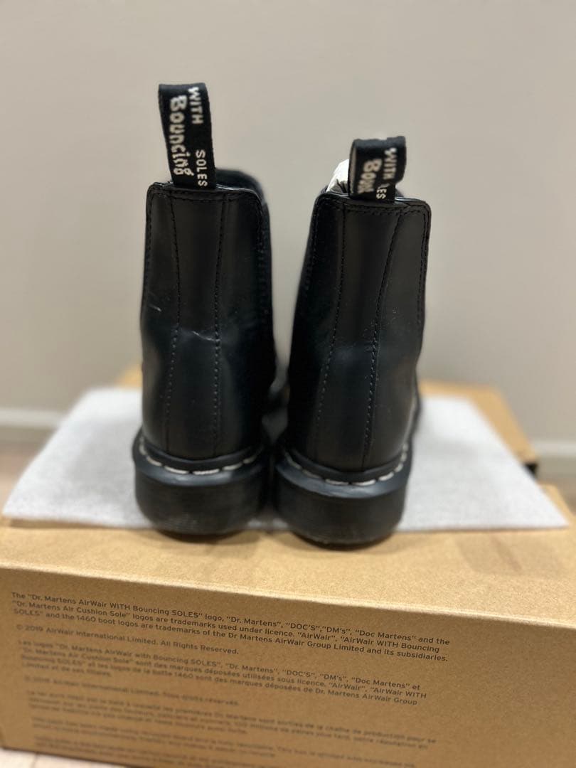 【Dr. Martens】 チェルシーブーツ 白ステッチ 【22cm】