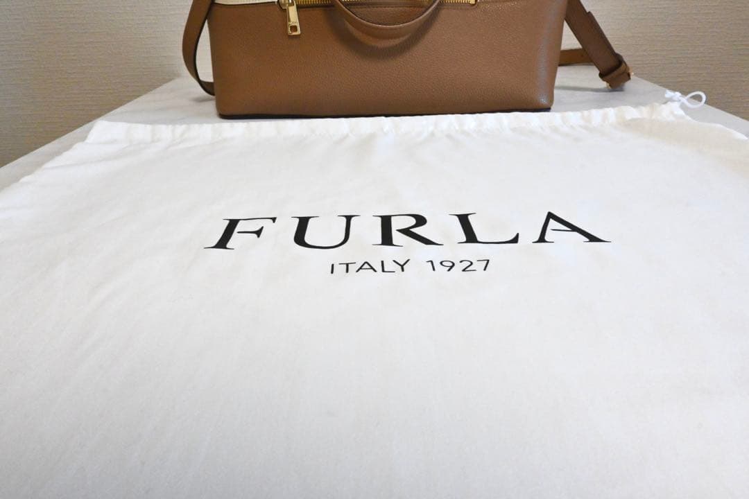 FURLA フルラ 2WAY ハンドバッグ レザー 白 ブラウン レディース