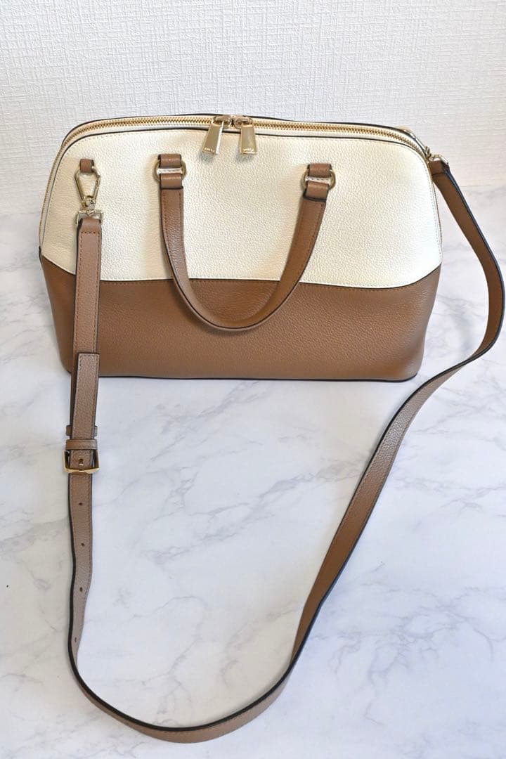 FURLA フルラ 2WAY ハンドバッグ レザー 白 ブラウン レディース