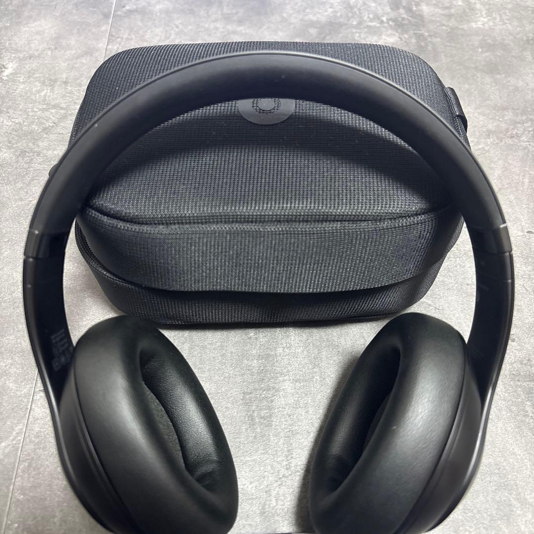 ワイヤレスヘッドフォン Beats Studio Pro ブラック
