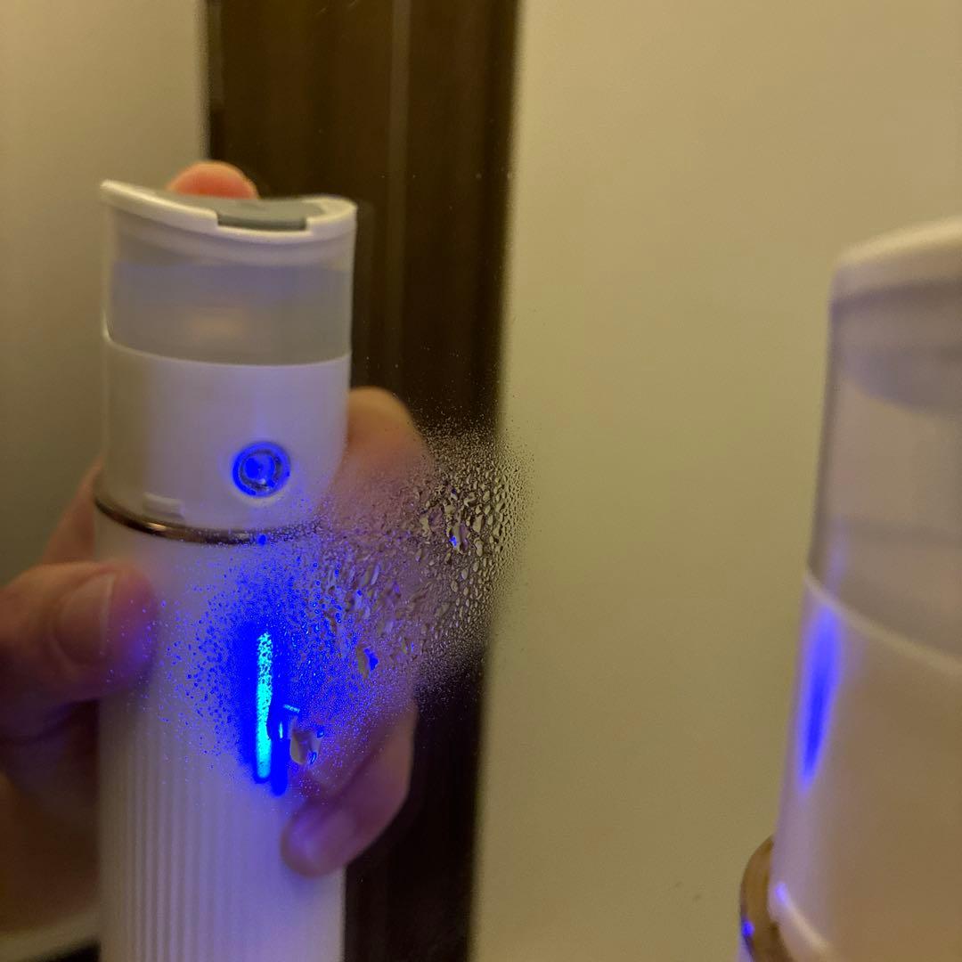 Ruby-tell 美顔器 ホワイト 充電器付きハンディ