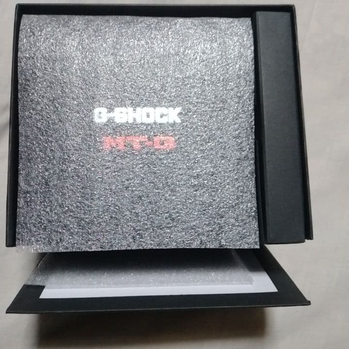 カシオ　G-SHOCK MTG MTG-B 2000YR-1AJR