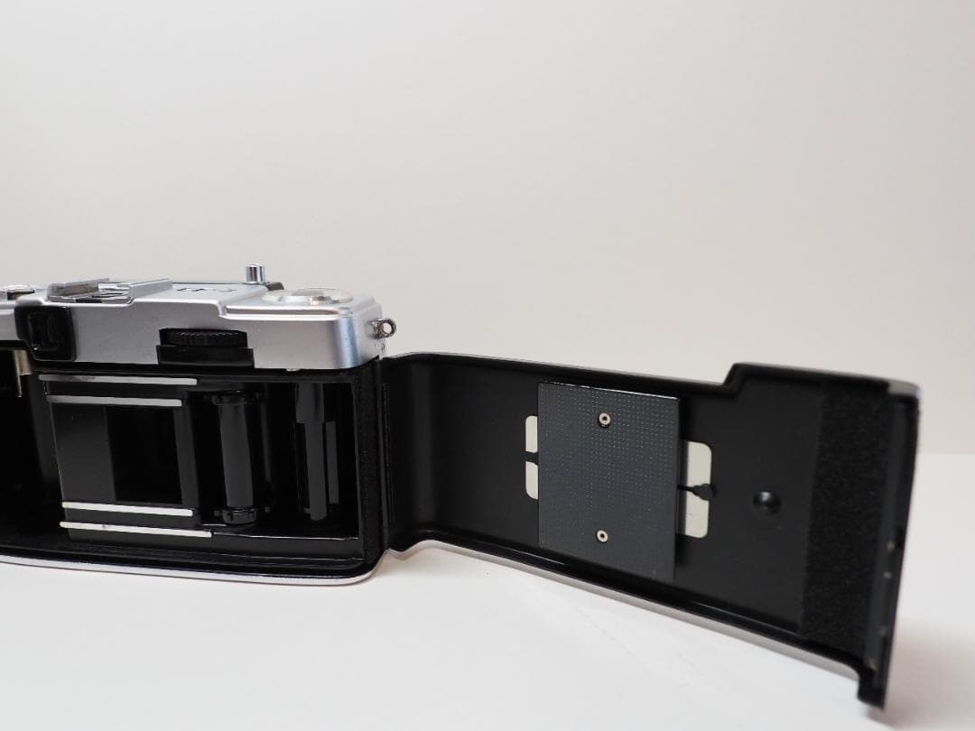 整備済 OLYMPUS PEN EE-3 オリンパス ハーフフィルムカメラ