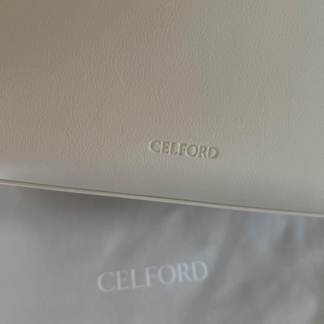 CELFORD ホワイト ショルダーバッグ CWGB269505