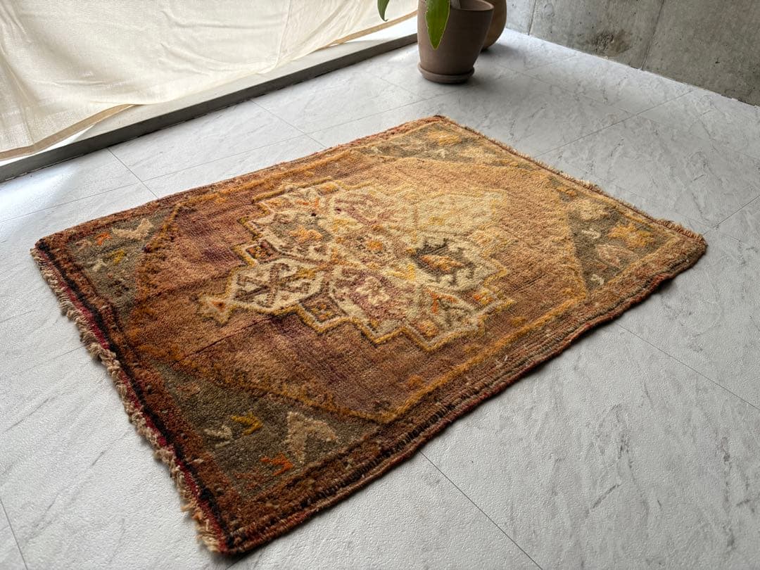 No.3 トルコヴィンテージラグ　75x55cm