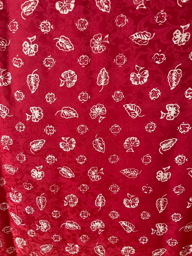 手描きシルクバティック　フラワー　赤