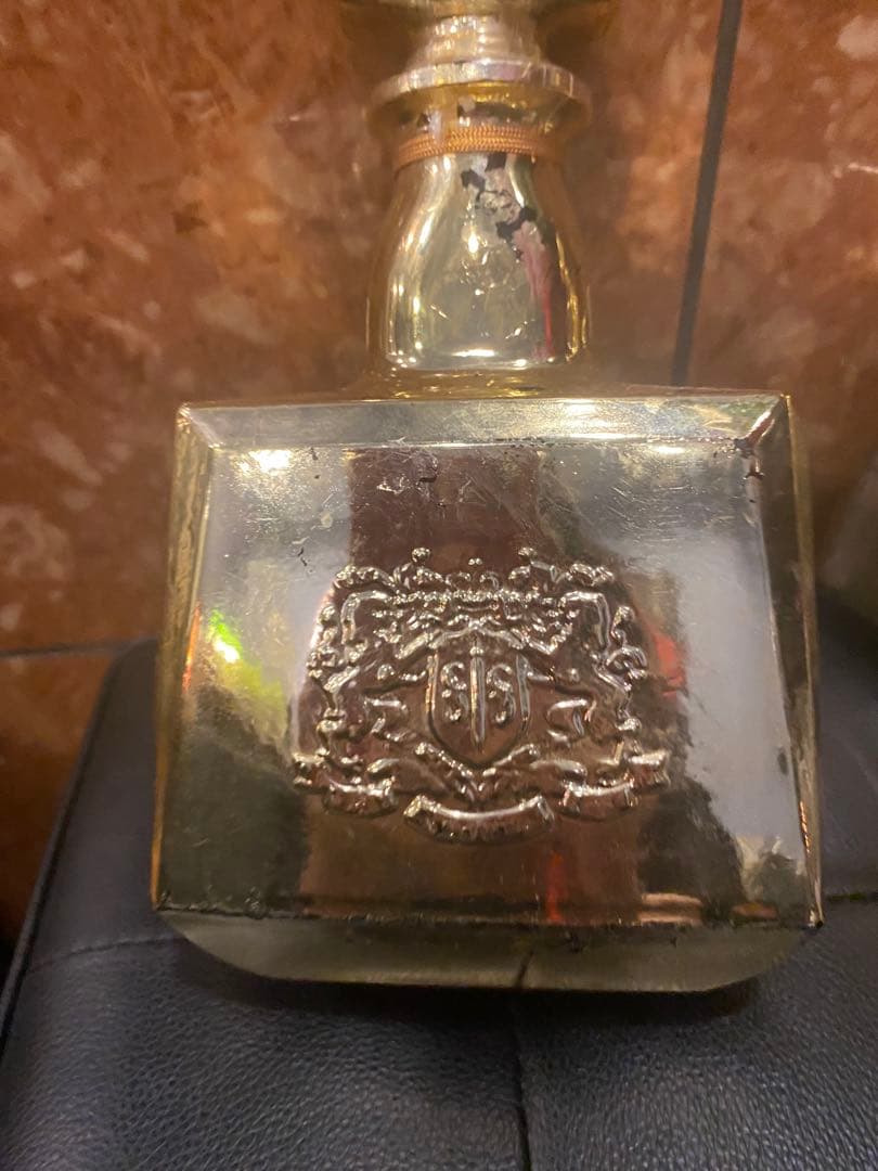 サントリーローヤルゴールド未歳ラベル古酒　2本セット