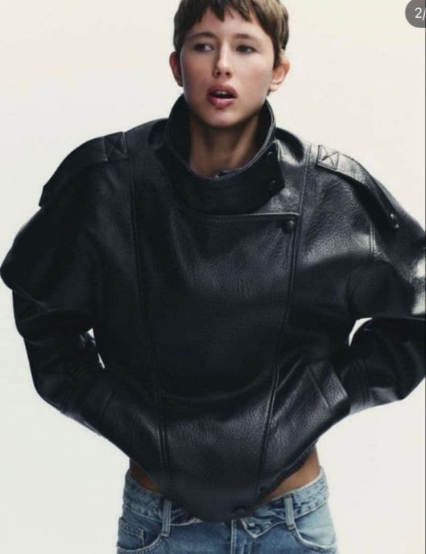 【ZARA】ザラ　フェイクレザージャケット　ブラック　XS