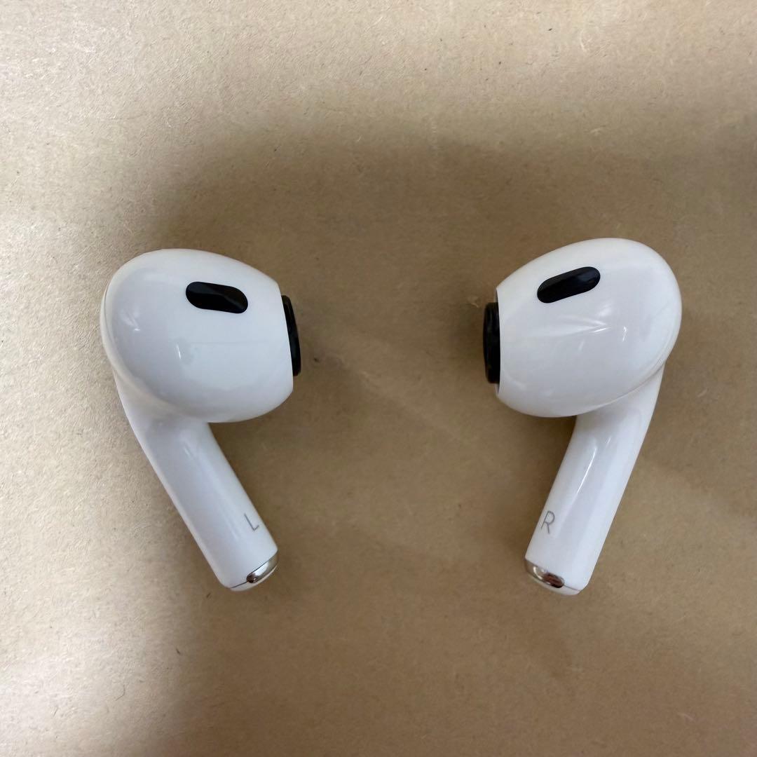 陽*️様 AirPods Pro 第2世代 Lightning