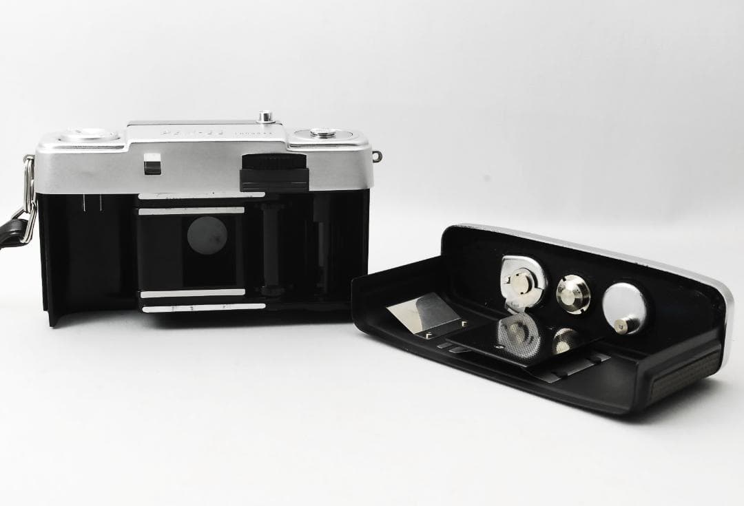 【完動品】オリンパス ペンEE 28ｍｍ F/3.5 ハーフサイズカメラ