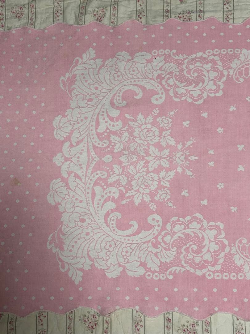 ヴィンテージアンティーク布　ピンク　水玉　テーブルクロス