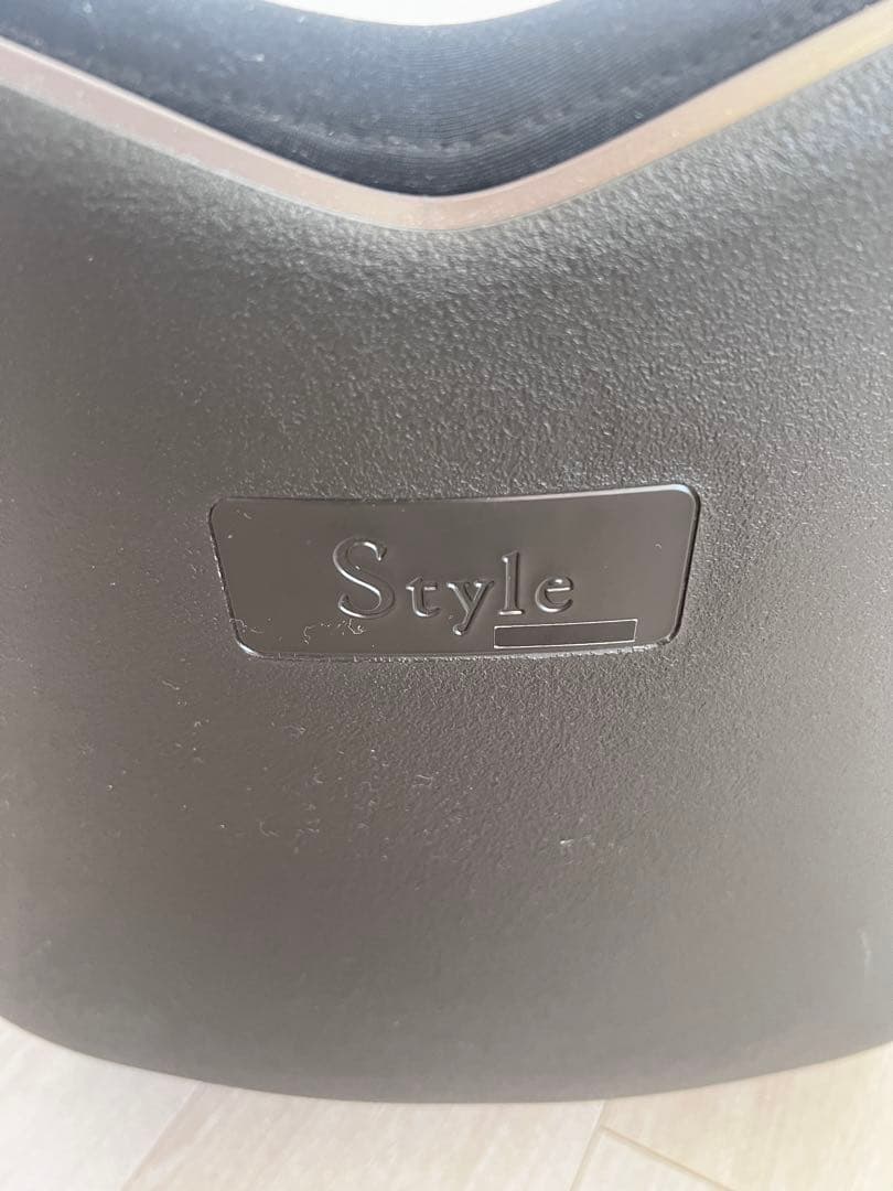 【シンカズ】スタイル プレミアム/MTG 骨盤サポートチェア 座椅子