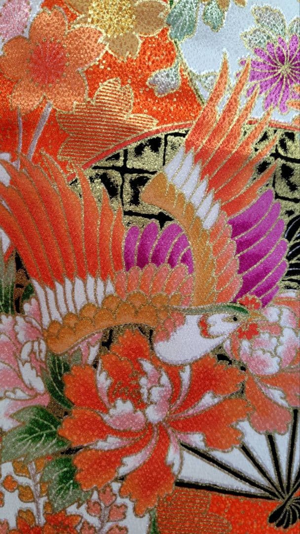 RK553子供着物7歳前後用着丈132センチ裄丈50センチ正絹綺麗美品