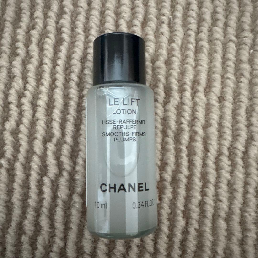 未使用　CHANEL ハンドクリーム、リップクリーム、化粧水、香水セット