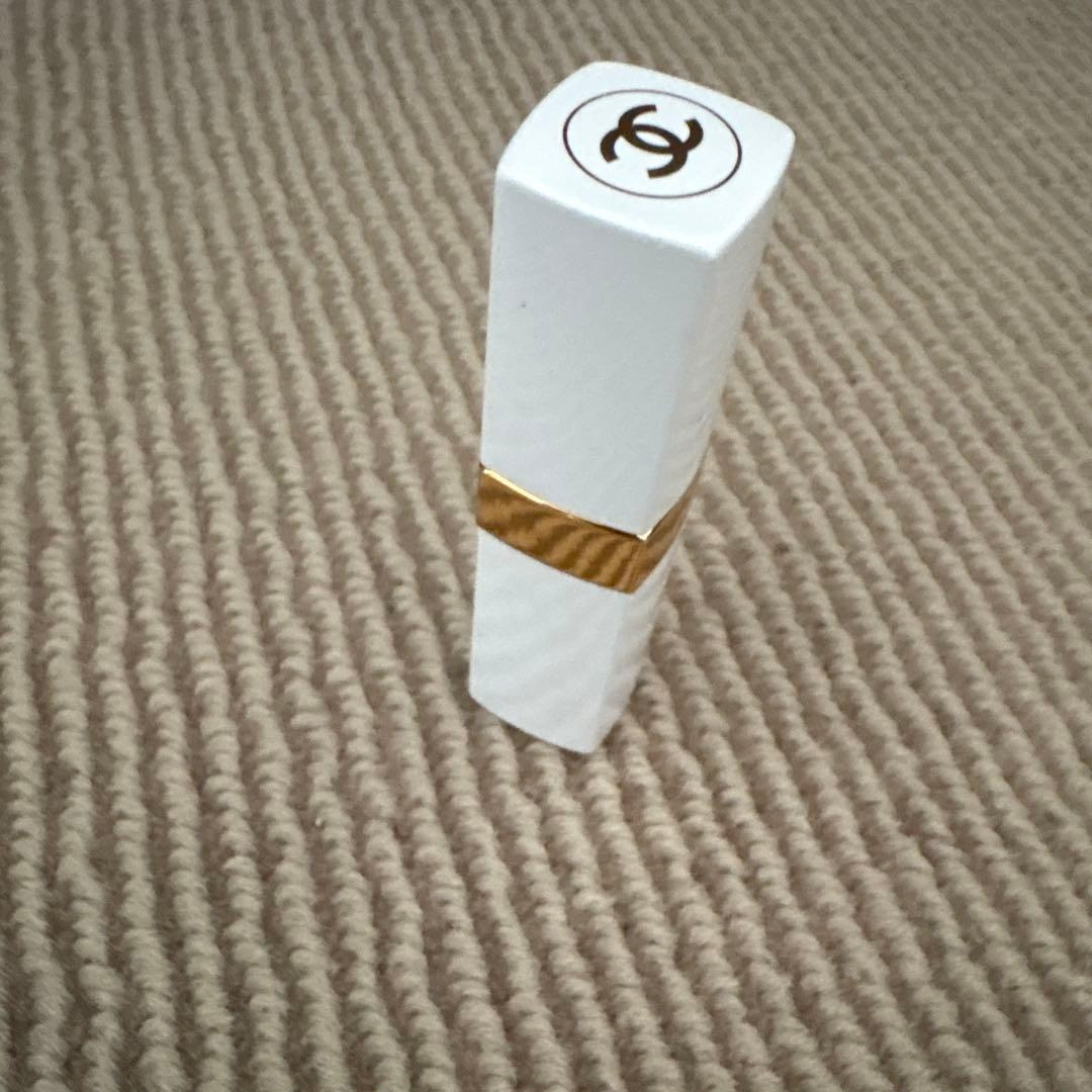 未使用　CHANEL ハンドクリーム、リップクリーム、化粧水、香水セット