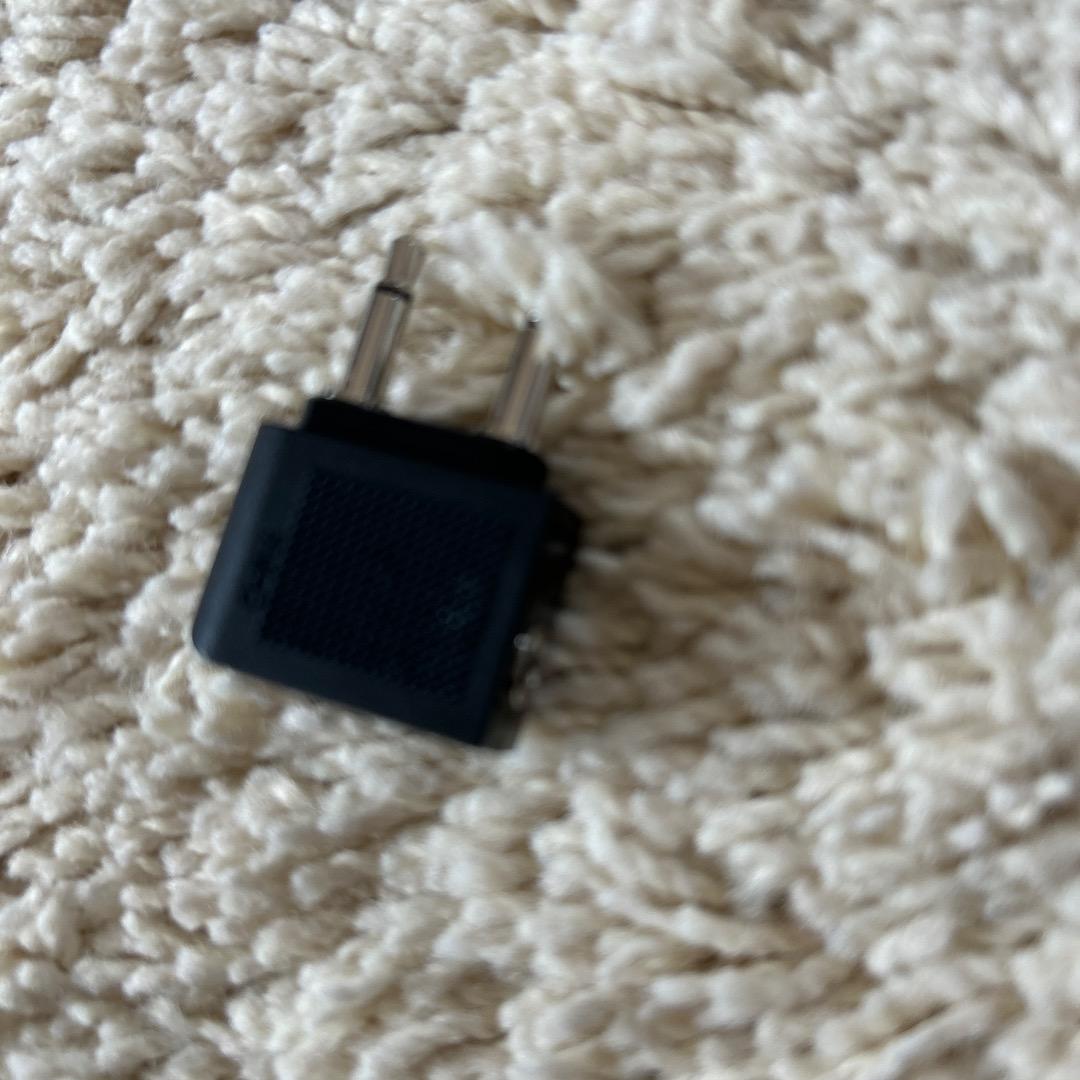 ソニーSONY　ノイズキャンセリングヘッドホン　WH-1000XM4