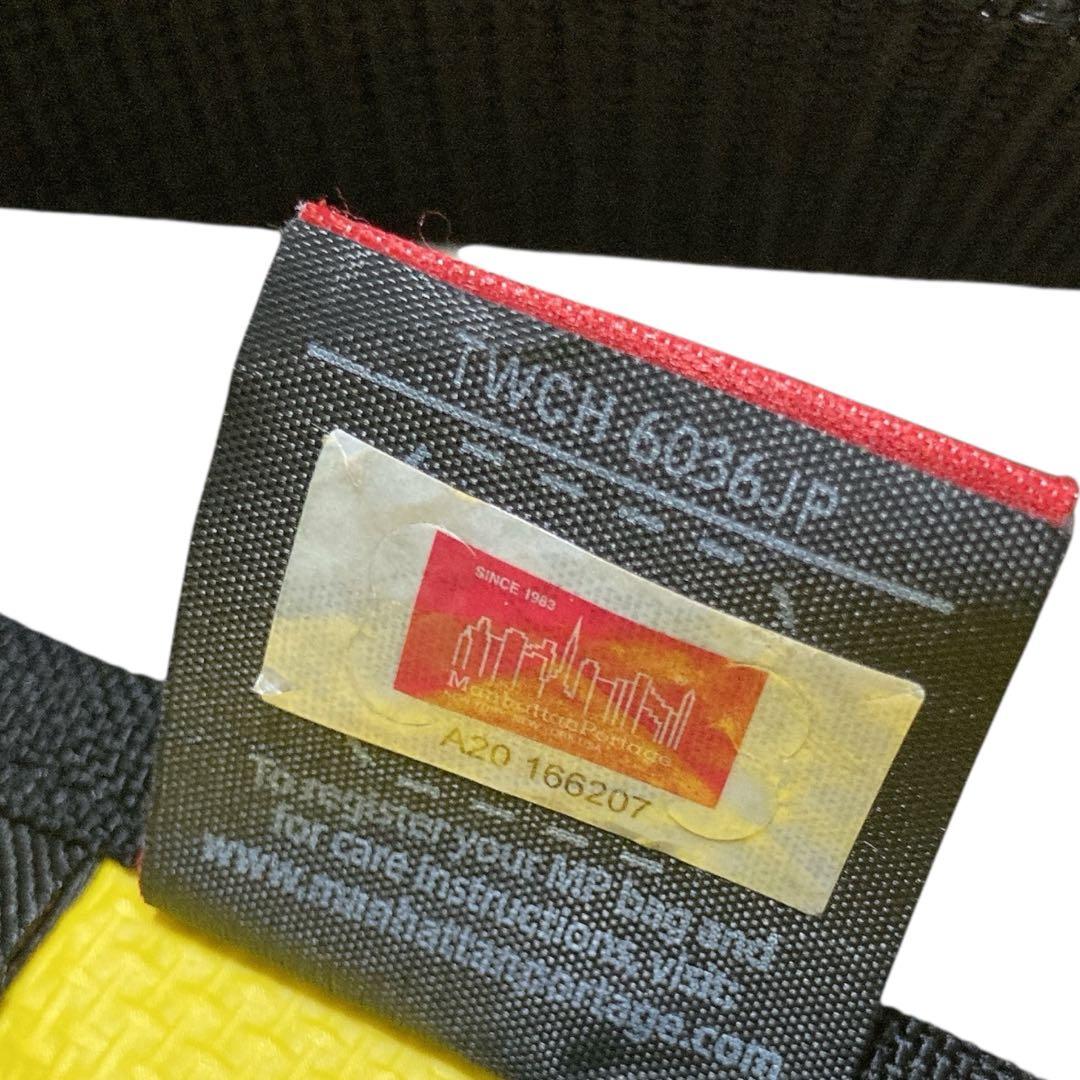 ほぼ新品　定価2万 A3収納 防水 マンハッタンポーテージ メッセンジャーバッグ