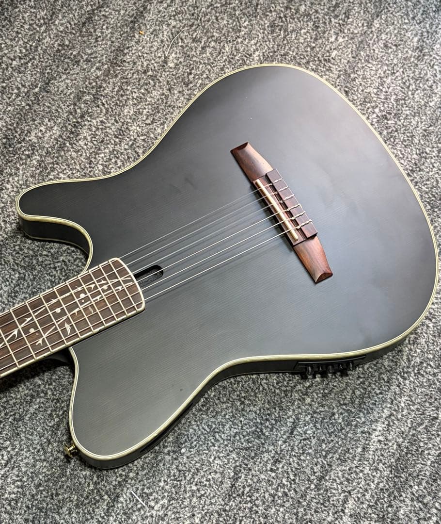 ibanez TOD10N ティム・ヘンソン　新ロゴ　エレガット