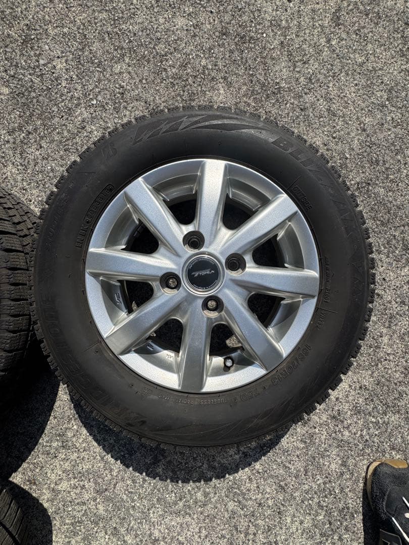 ブリヂストン BLIZZAK 155/70R13 アルミ付4本