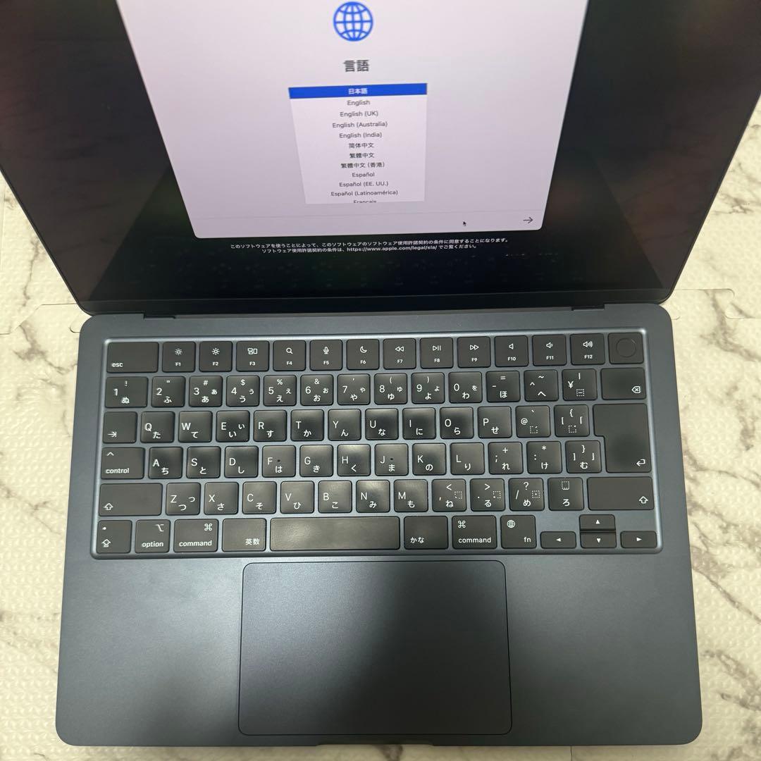 【超美品】MacBook Air M2 13.6インチ ミッドナイト【送料無料】