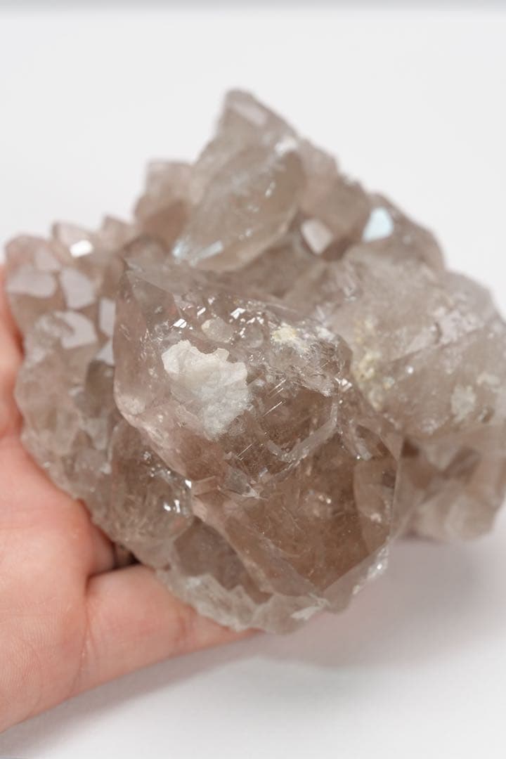 【カテドラル】スモーキークォーツ スイス産 88×76×40mm