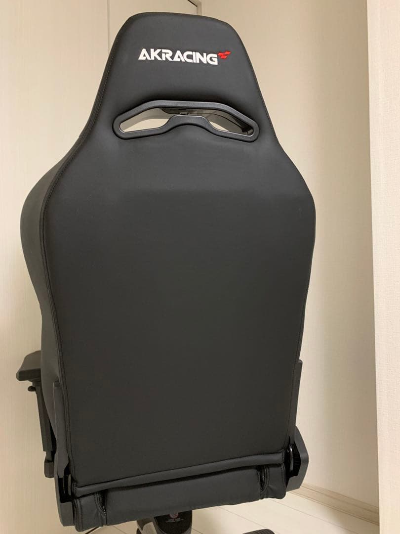 引き取り限定　AKRACING カーボンブラック Premium