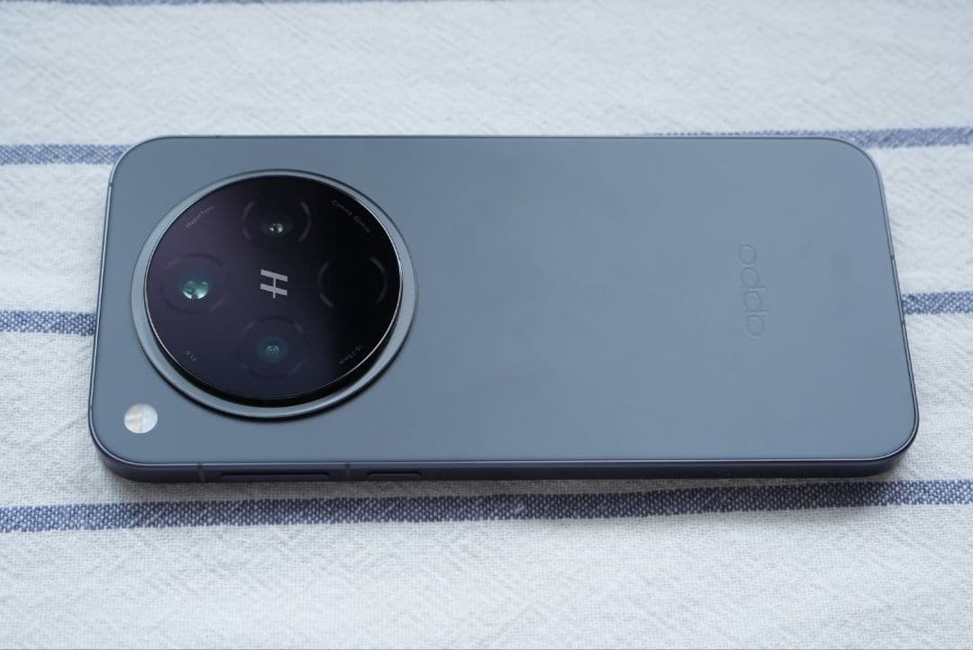 OPPO Find X8 グローバル版（256GB）