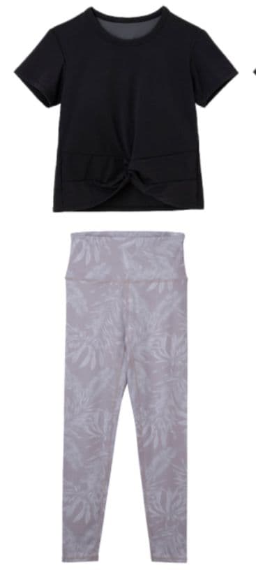 【SUKALA】カップ付きTシャツ＆レギンスセットアップ M