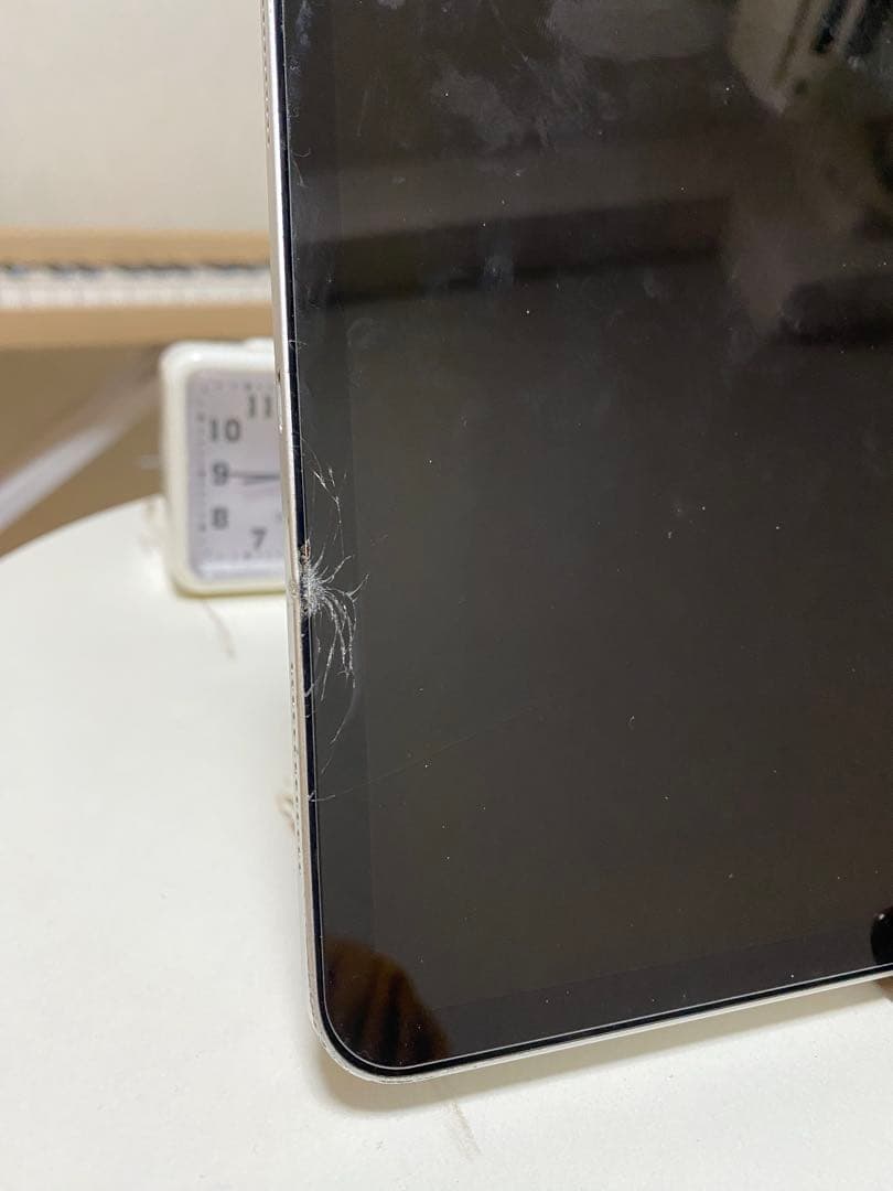 iPad pro11インチ ジャンク品｜画面割れ・バッテリー劣化あり｜動作OK