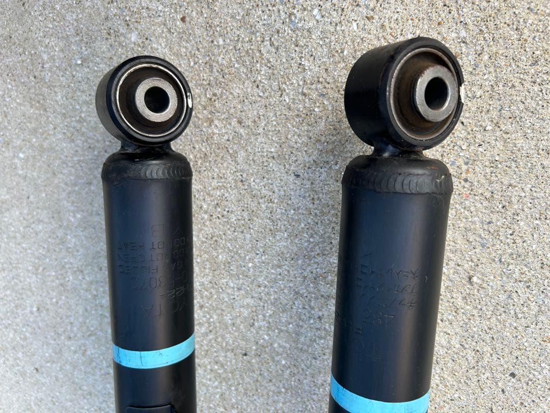 【送料込み】アルテッツァ SXE10Zエディション純正サスペンションキット