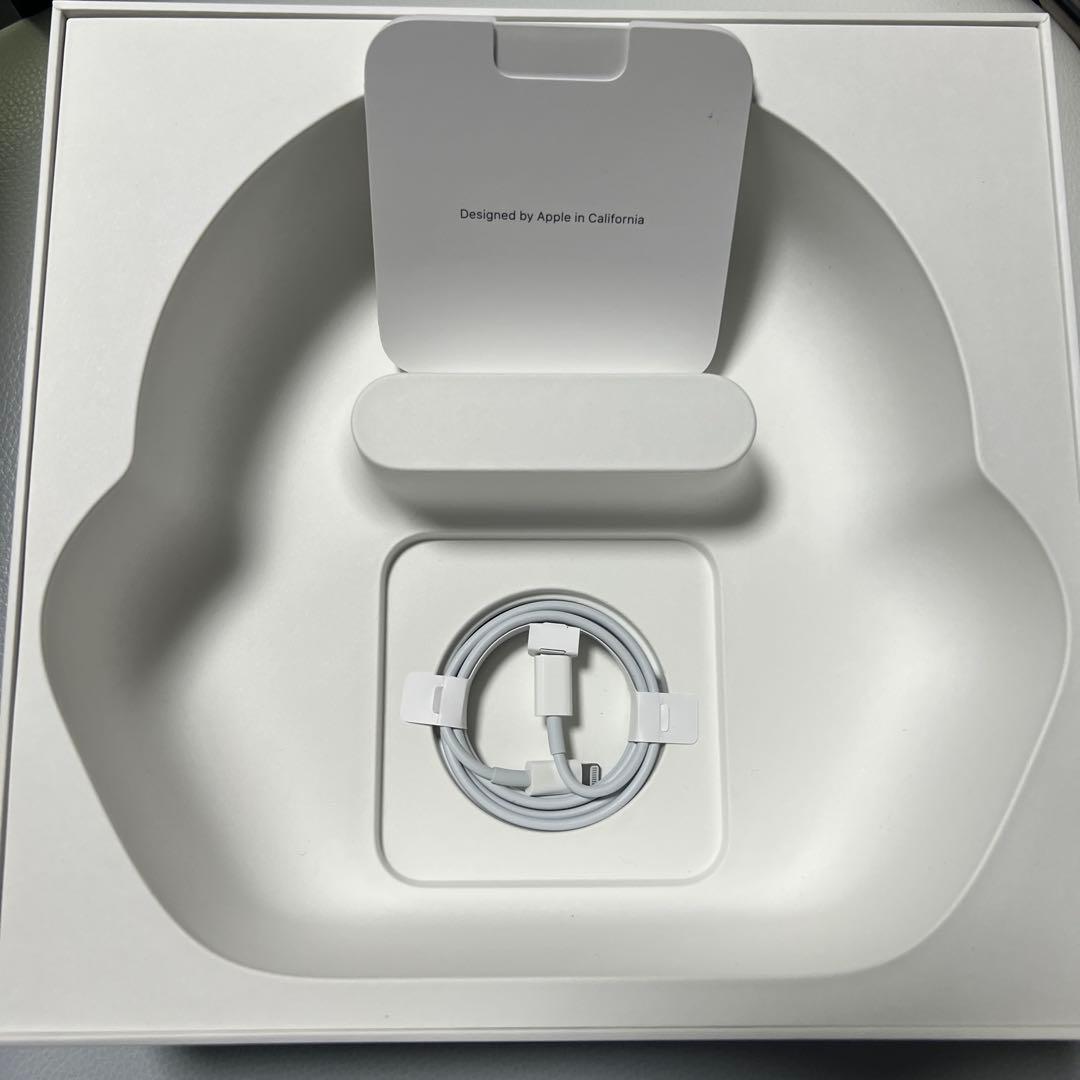 AirPods MAX シルバー本体