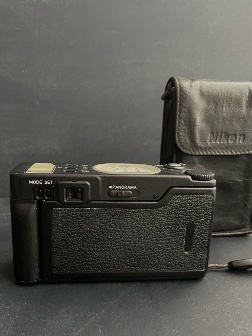 Nikon 28Ti フィルムカメラ