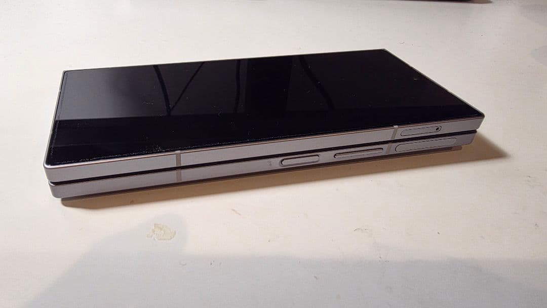 ​【超美品おまけ多数】Galaxy Z Fold6 256GB 国内SIMフリー