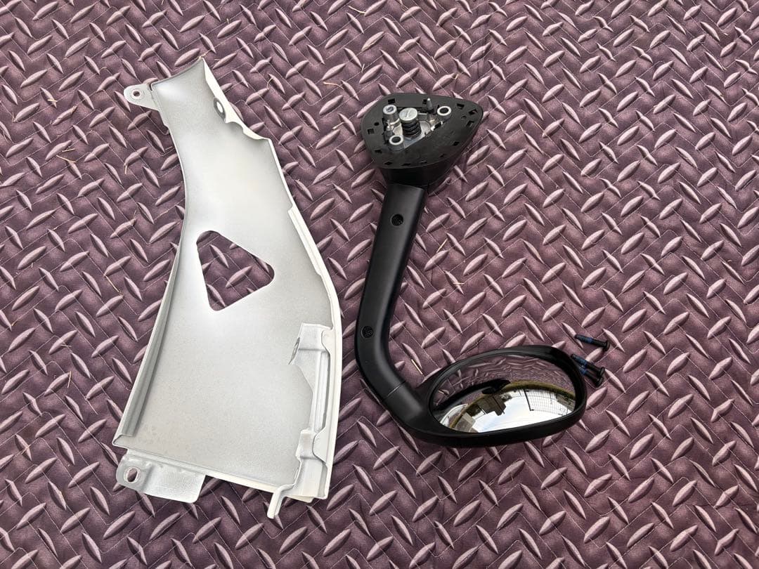 TOYOTA ハイエース コーナーパネルガッツミラーセット　白058