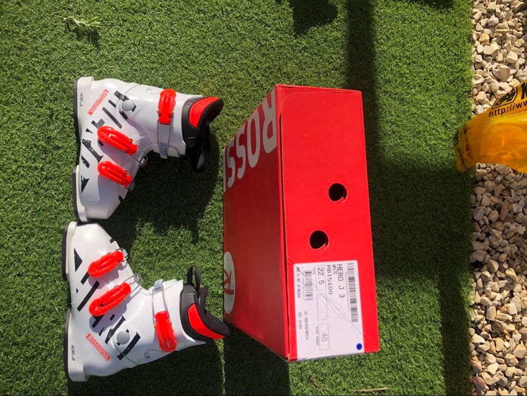 スキー板　靴　ジュニアスキー ATOMIC REDSTER Ｊ２ 130cm