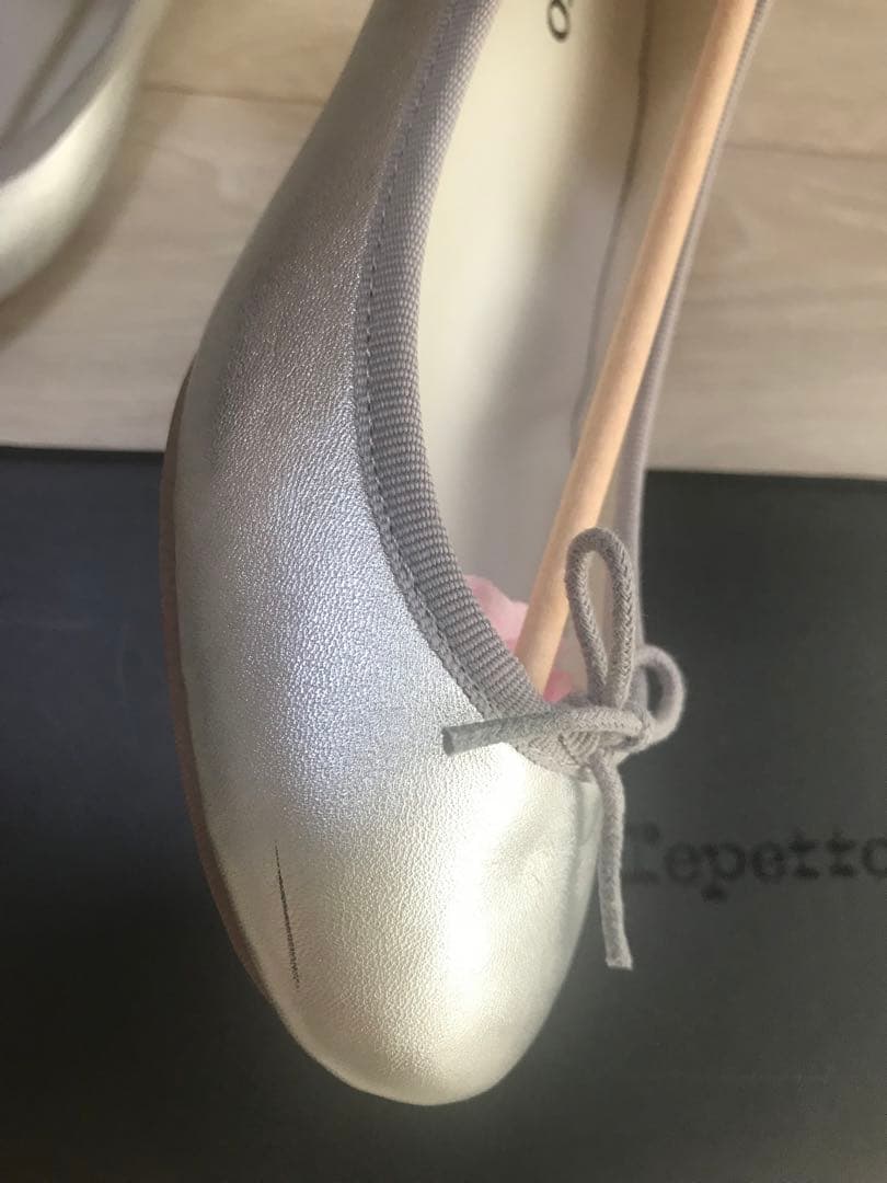 【新品未使用】【傷あり】Repetto レペットバレエシューズ シルバー37.5