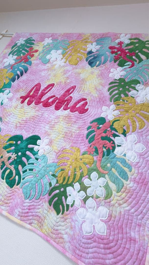 ハワイアンキルト　タペストリー Aloha