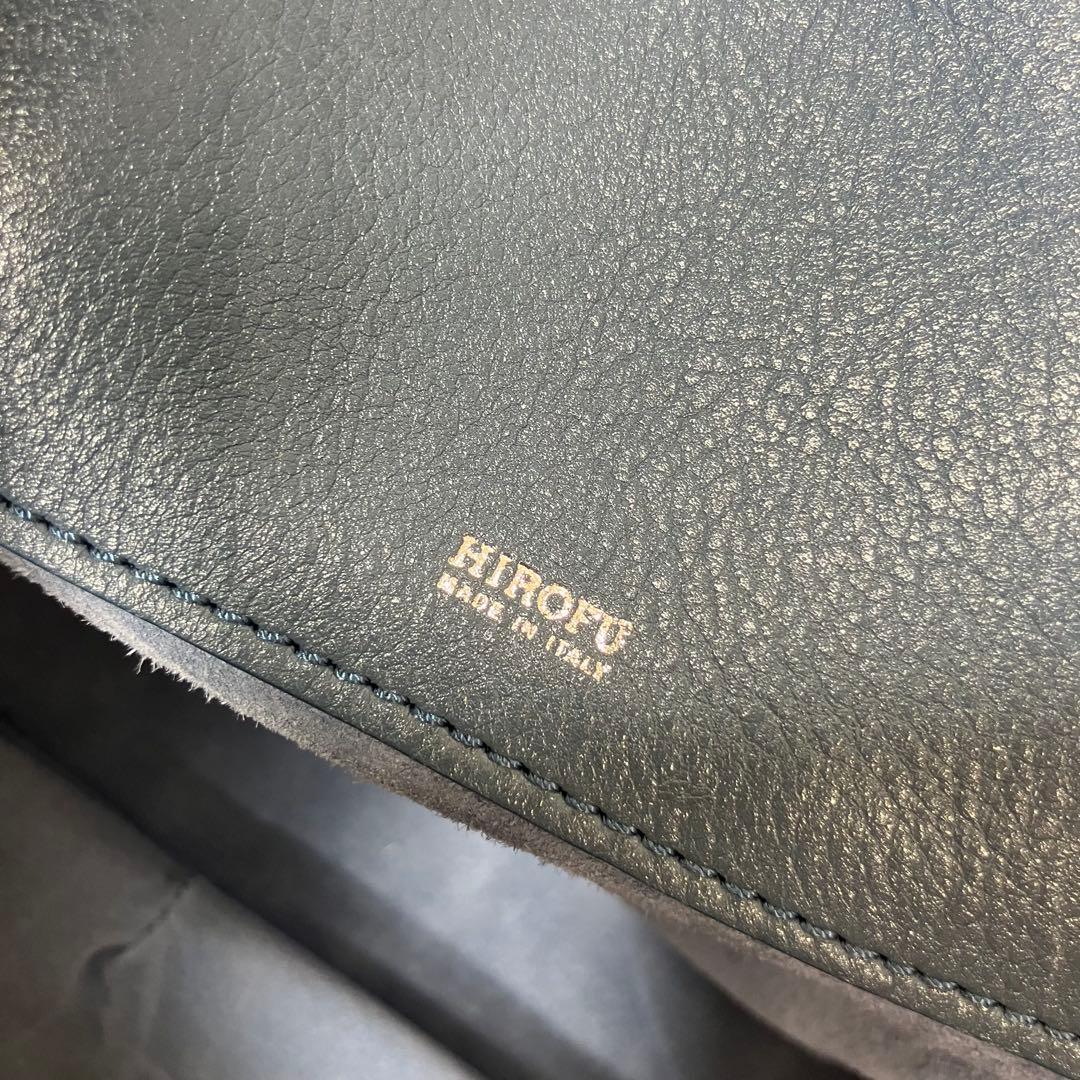 美品✨現行 近年モデル ヒロフ ランポ シボ革 ロゴ刻印 ３室 ハンドバッグ