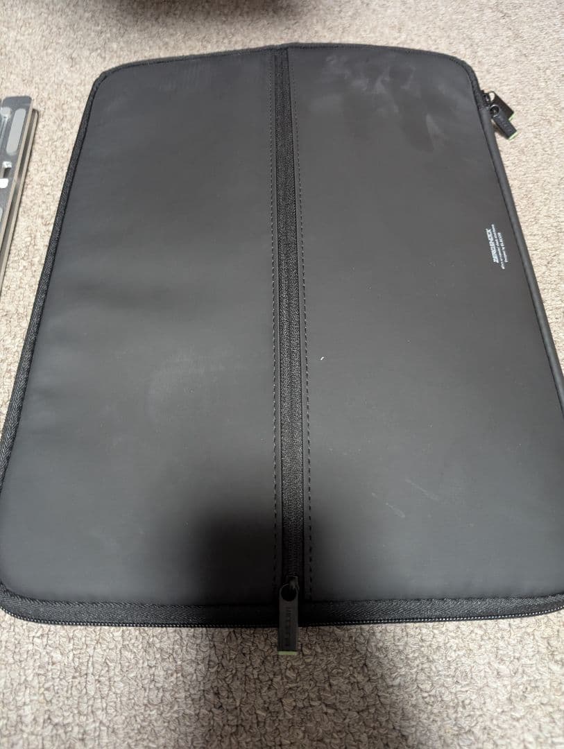 Lenovo Yoga Pro 7i Gen 8 14型 ノートPC 本体