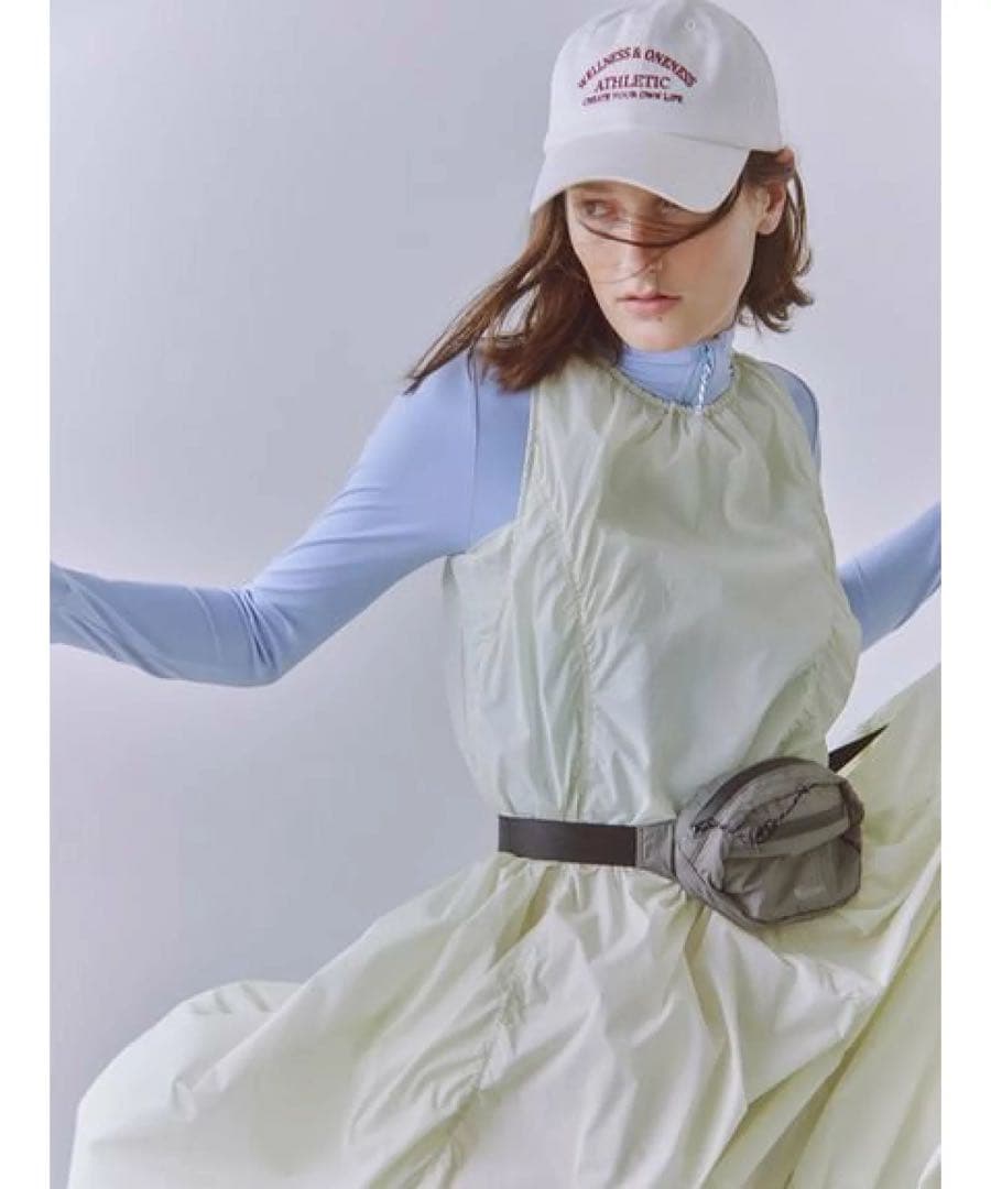 エミヨガ新品紙タグ付き⭐️サステナレッチUnity フットネスジャケットヨガウエア