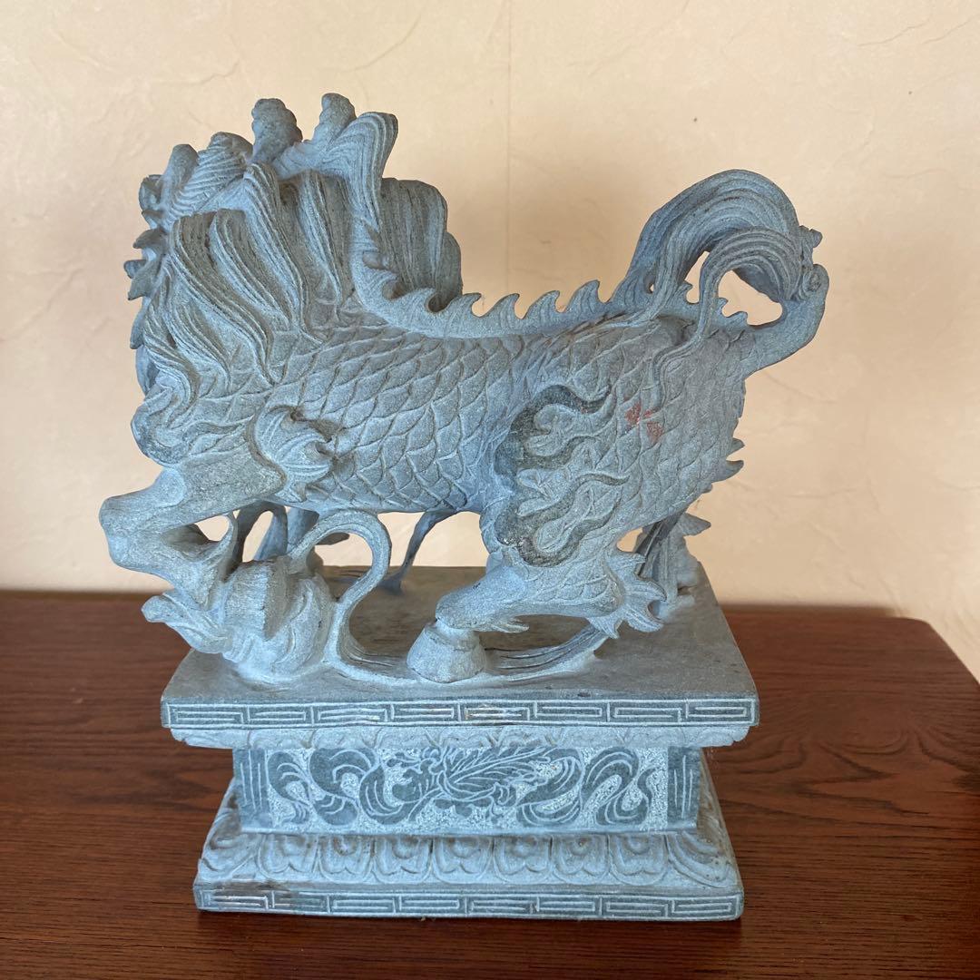 仏教美術　石像彫刻　天然石　獅子　狛犬　高さ約23cm　骨董