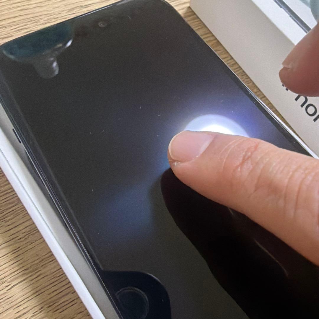 iPhone15 128GB ブラック　擦り傷ありSIMフリー