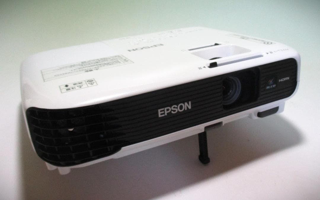 ★EPSON エプソン データプロジェクター EB-S04 リモコン付★