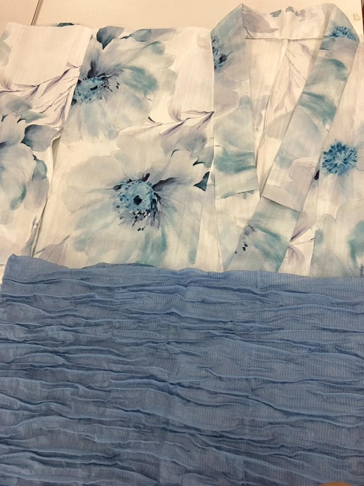 ブルーグレイニュアンスフラワー浴衣　【浴衣本体と帯のみ】