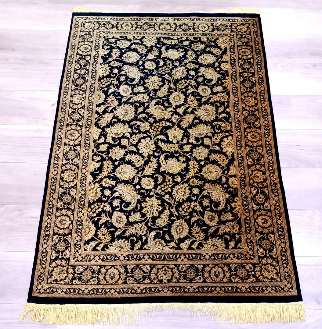 Y2702 ペルシャ絨毯 クム産 ラザヴィ工房 シルク100% 手織り　ma