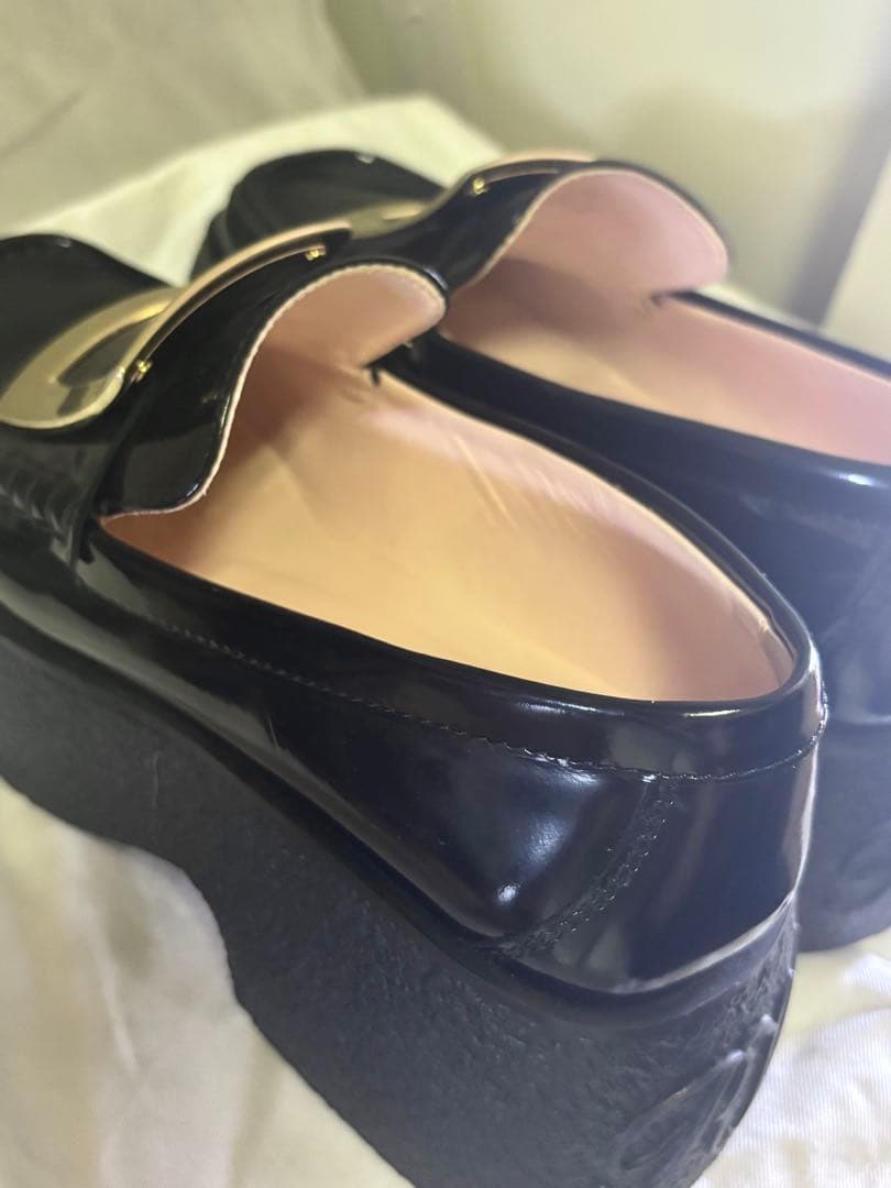 Roger Vivier/ロジェヴィヴィエ ヴィヴレンジャー ローファー