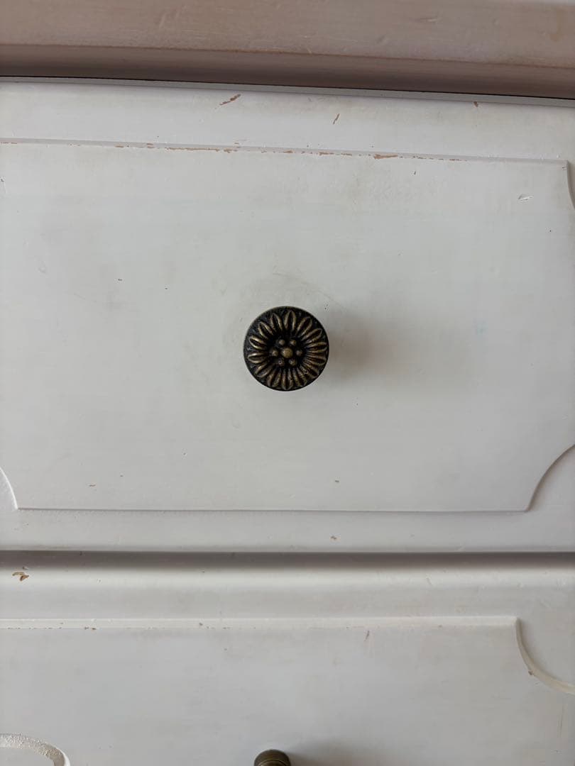 ヴィンテージホワイト木製チェスト