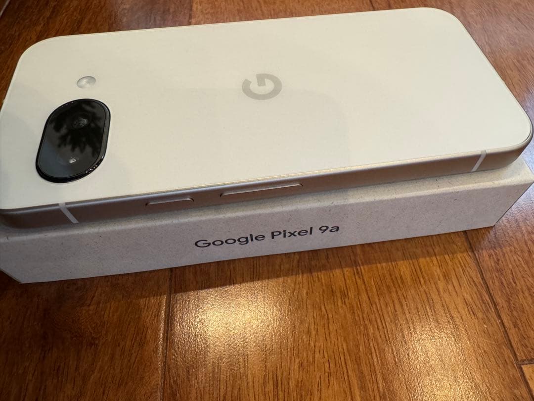 1日使用 ケースフィルム付きGoogle Pixel 9a 128gb 白 本体